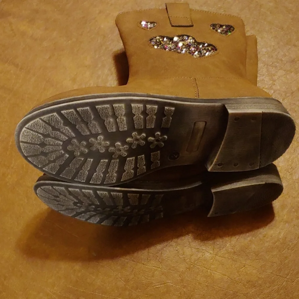 Sparkly Heart Cowboy Boots Size 2